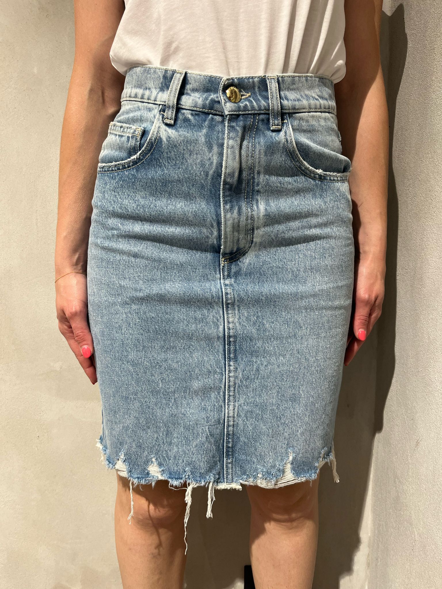 Minigonna ANNA BLEACH AND DISTRESSED DAMAGED EDGE