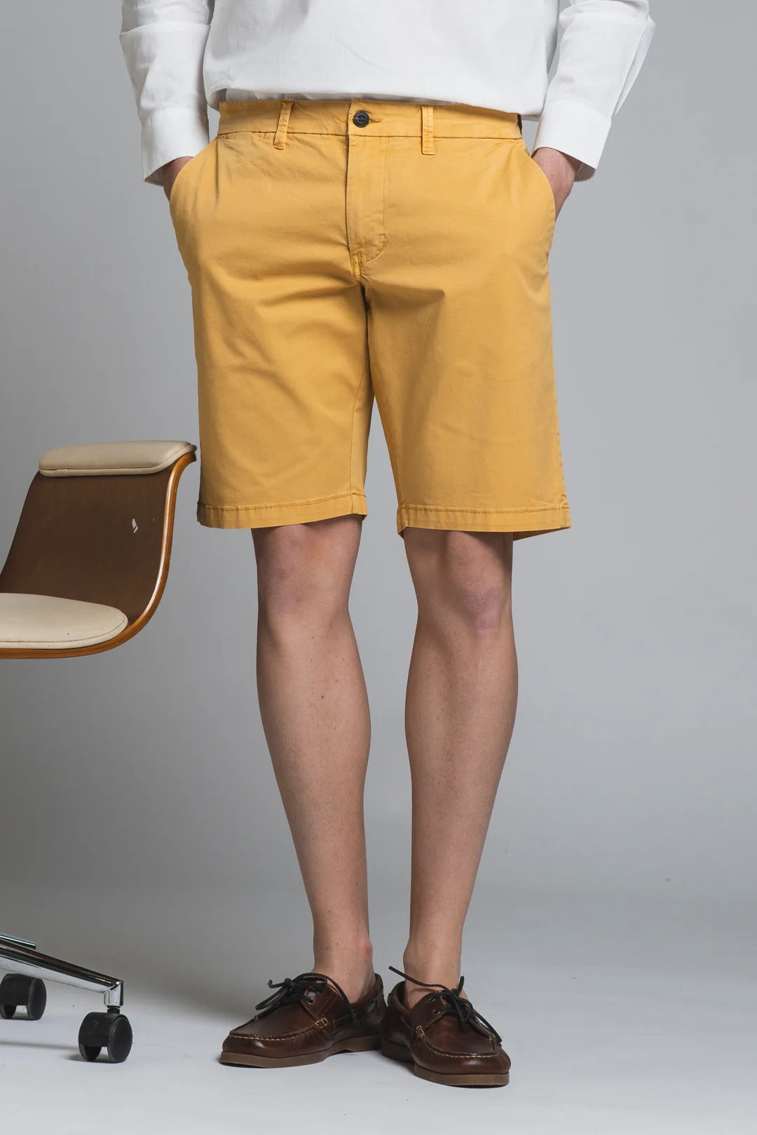 Bermuda Chino REY