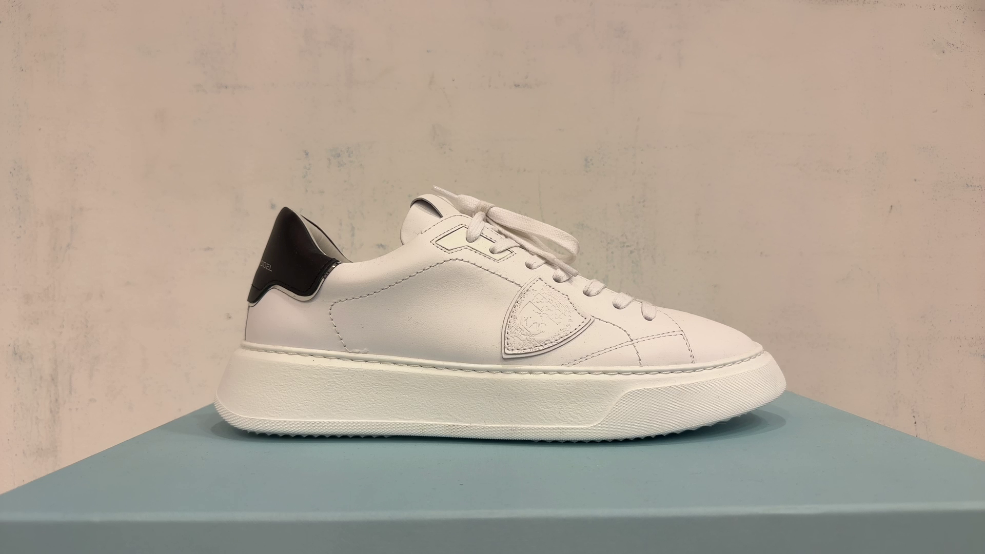 Sneaker TEMPLE V007