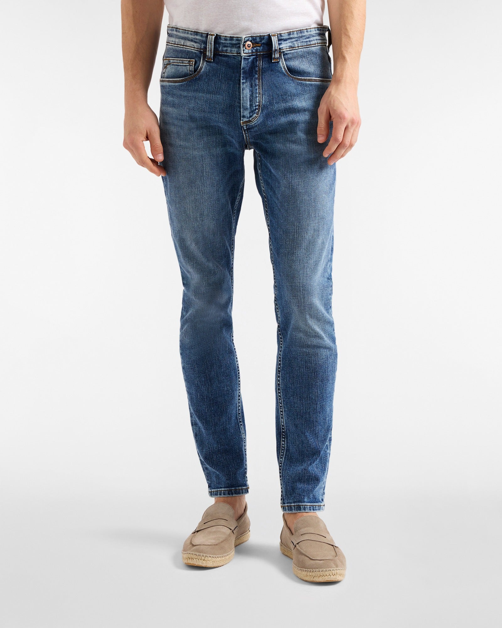 Jeans 5 Tasche Basic Slim