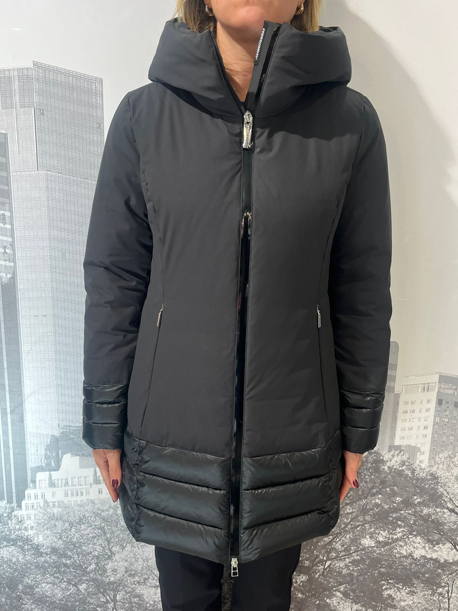 Piumino con Cappuccio