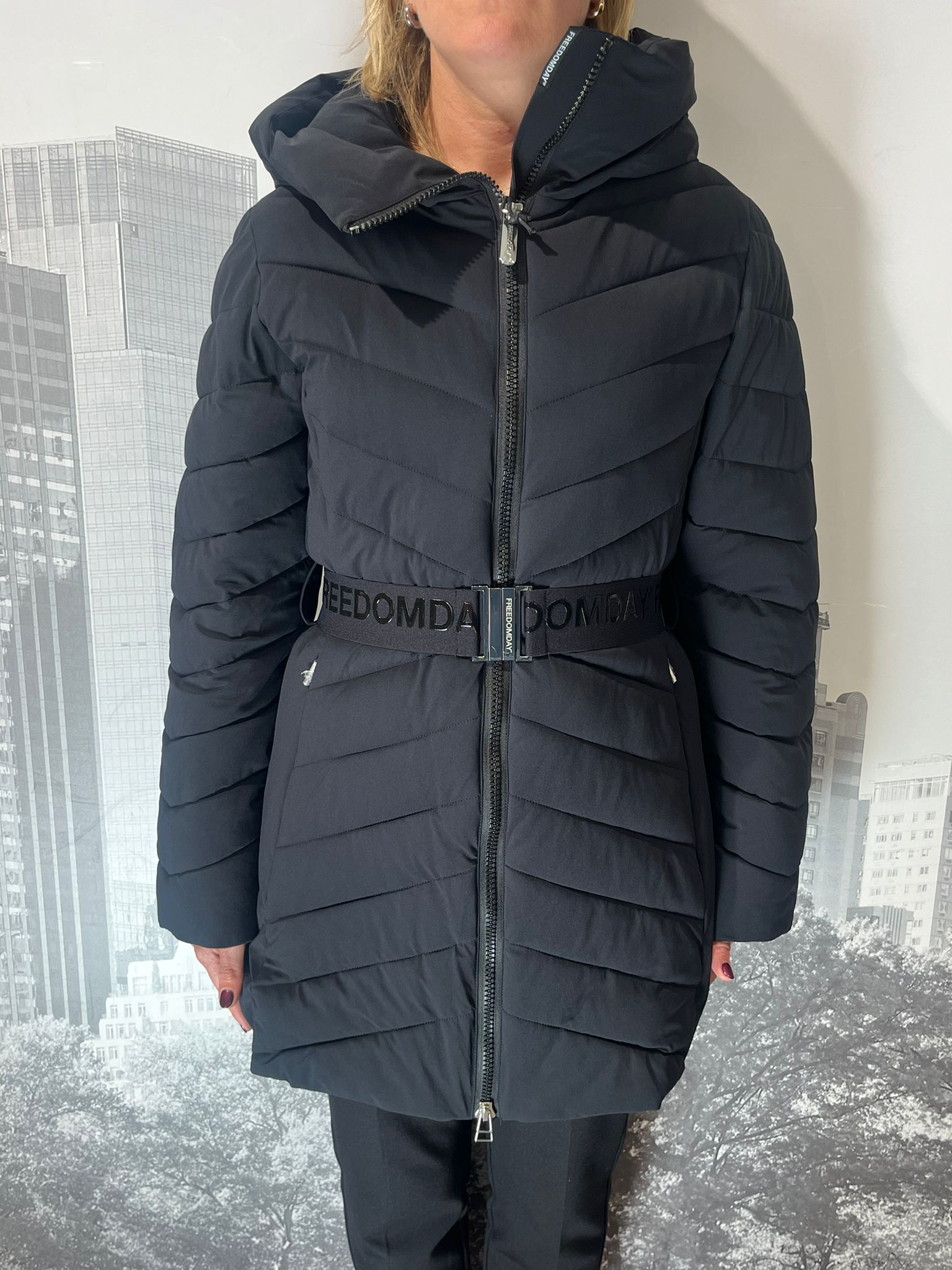 Piumino con Cappuccio