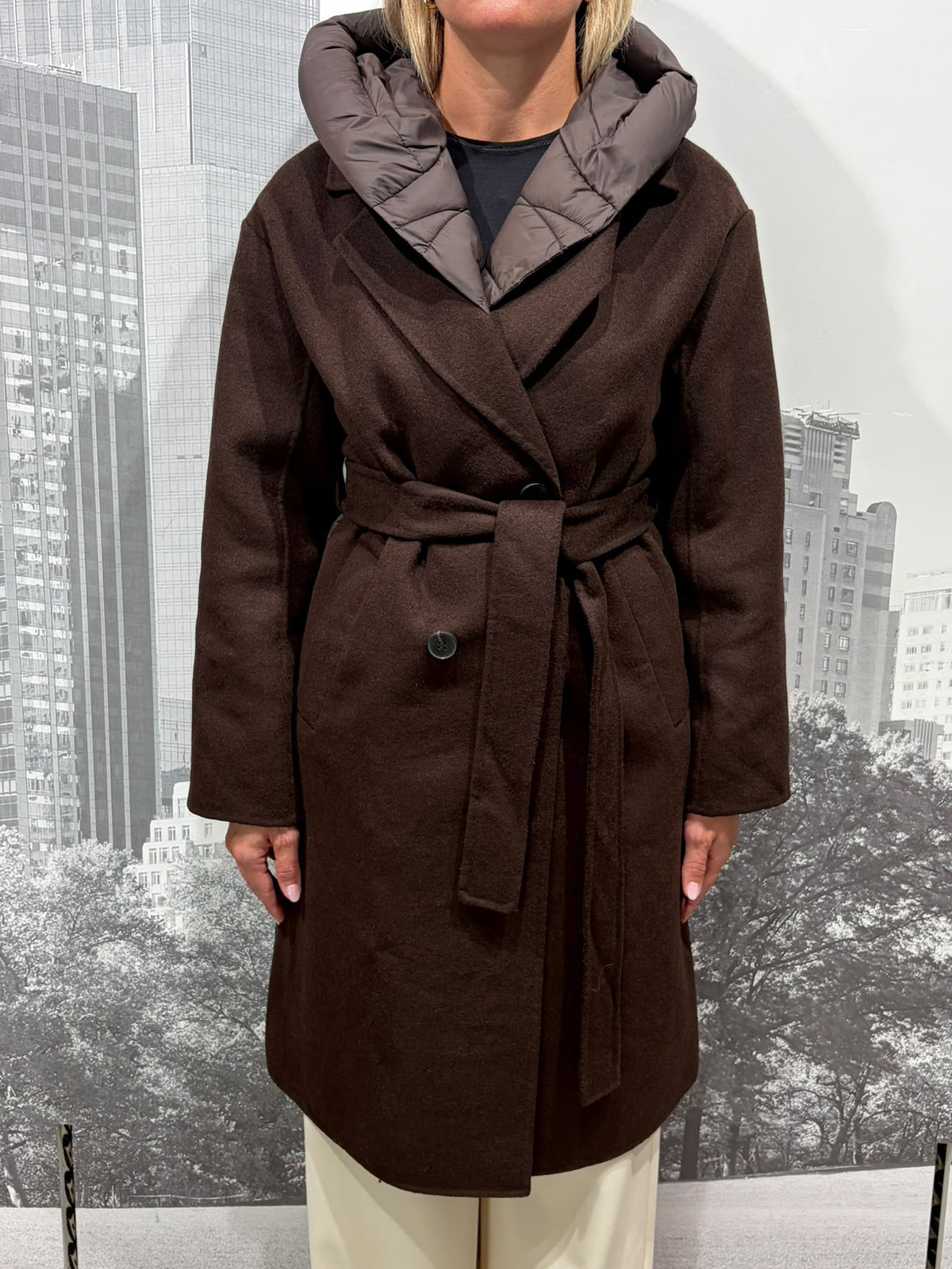 Cappotto Con Cappuccio
