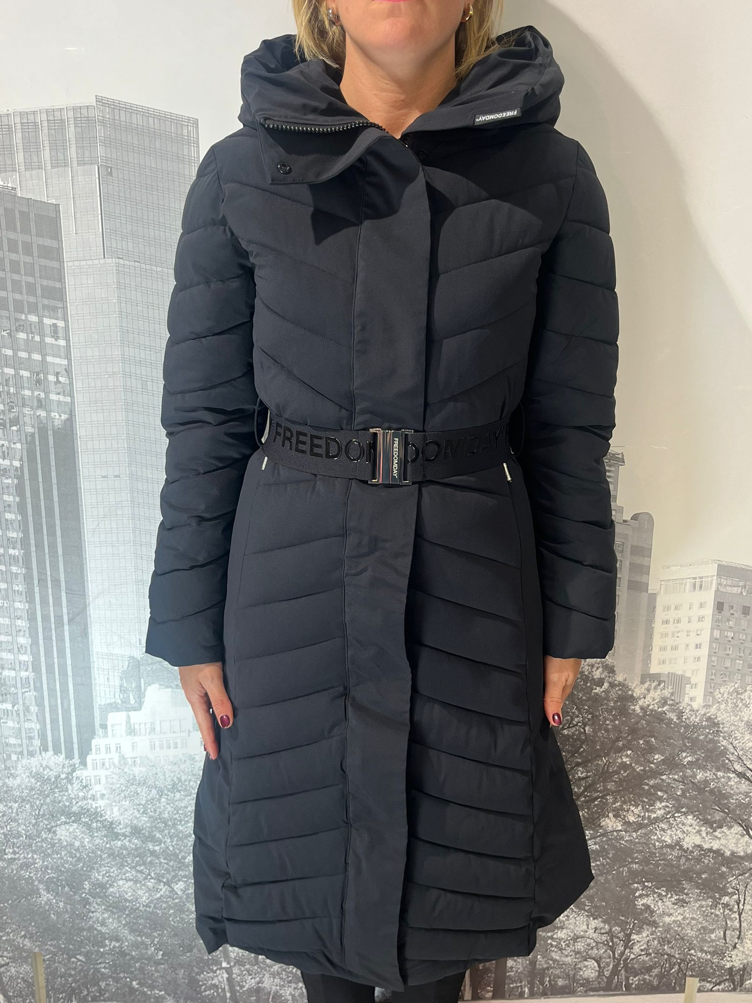 Piumino con Cappuccio