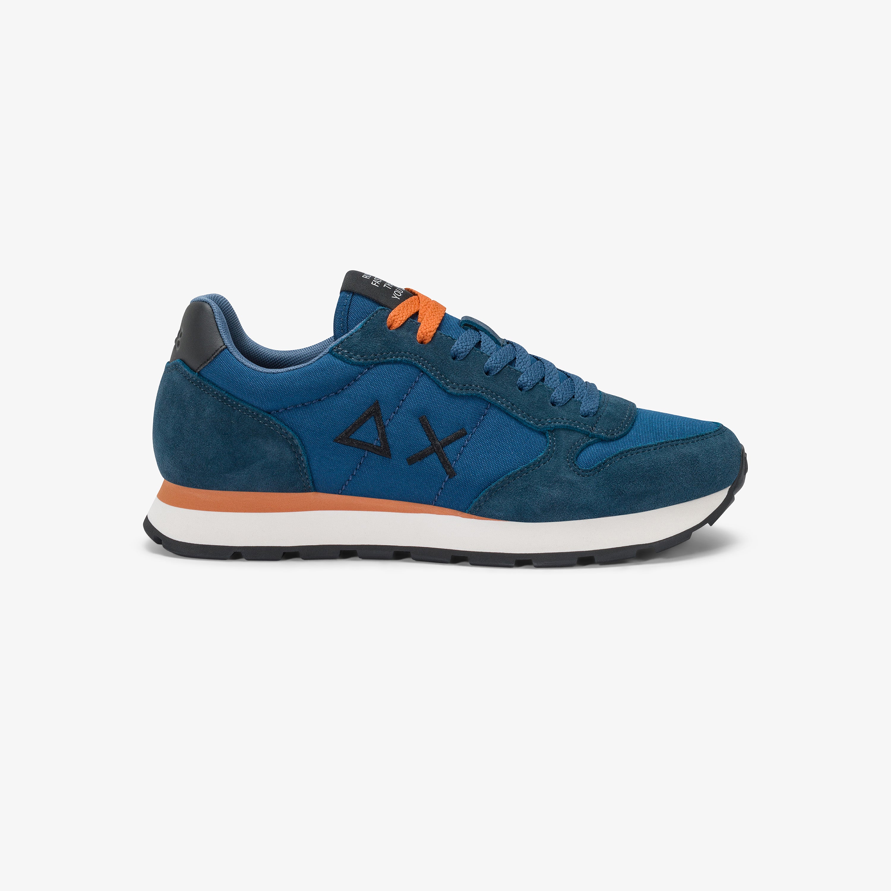 Sneakers TOM SOLID