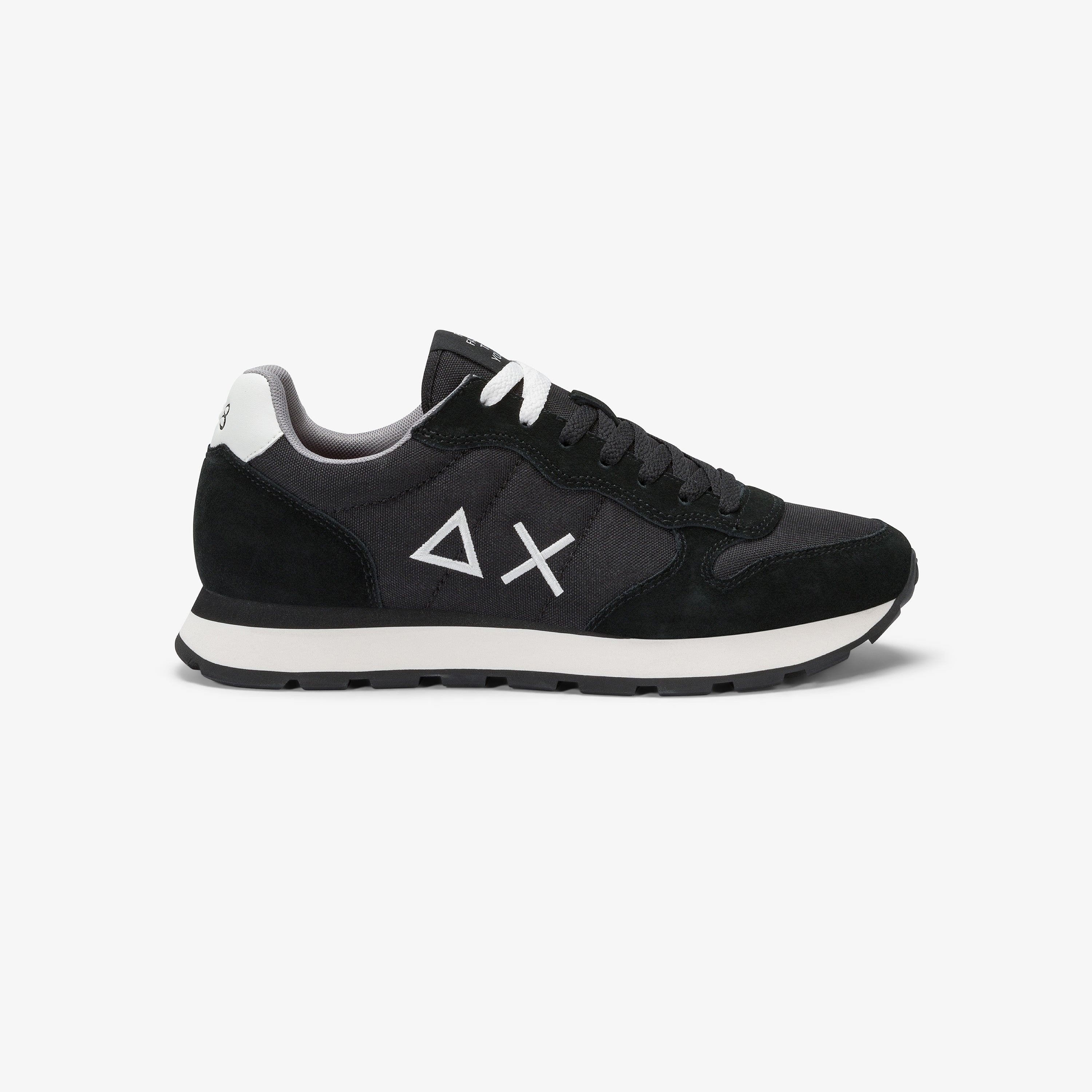 Sneakers TOM SOLID