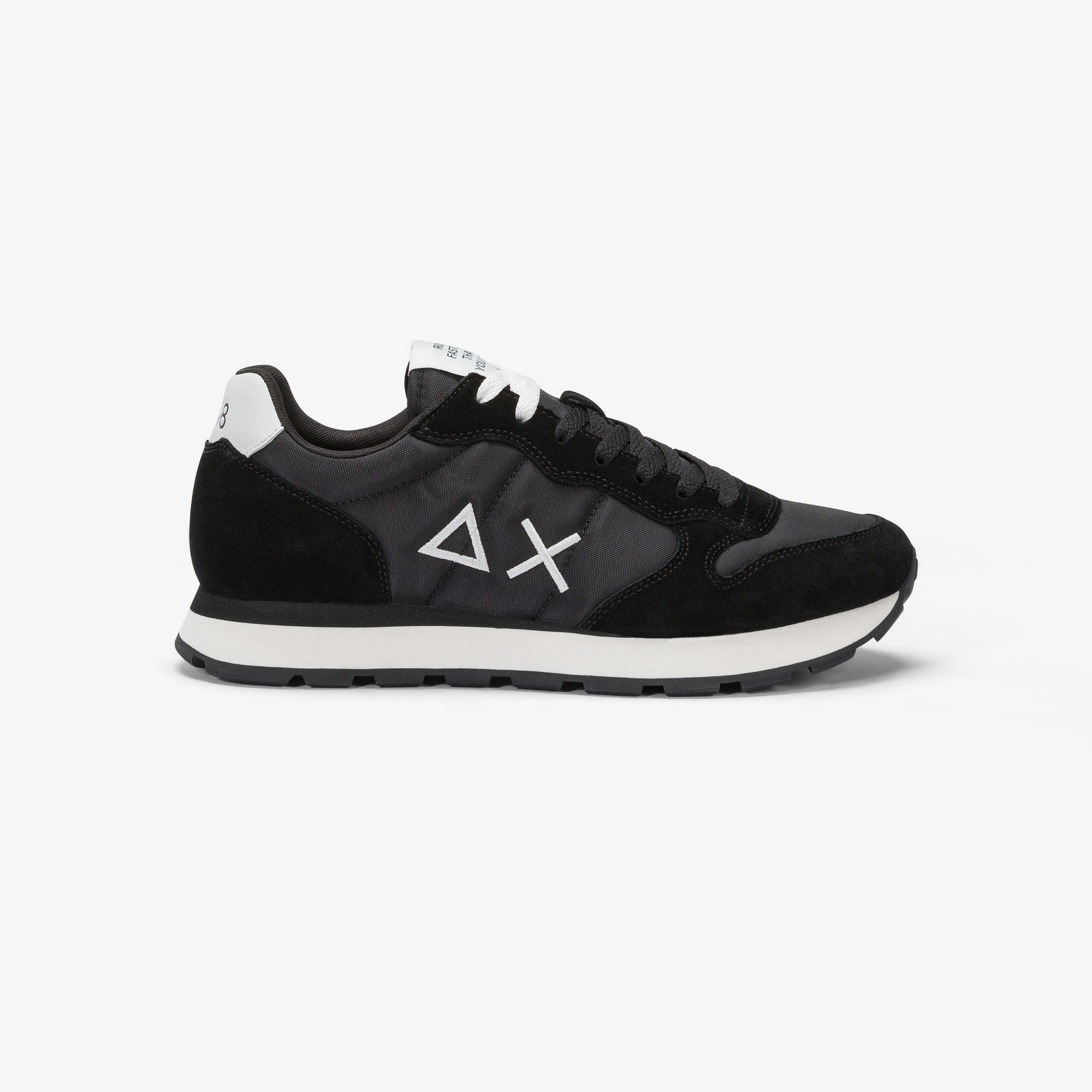 Sneakers TOM SOLID
