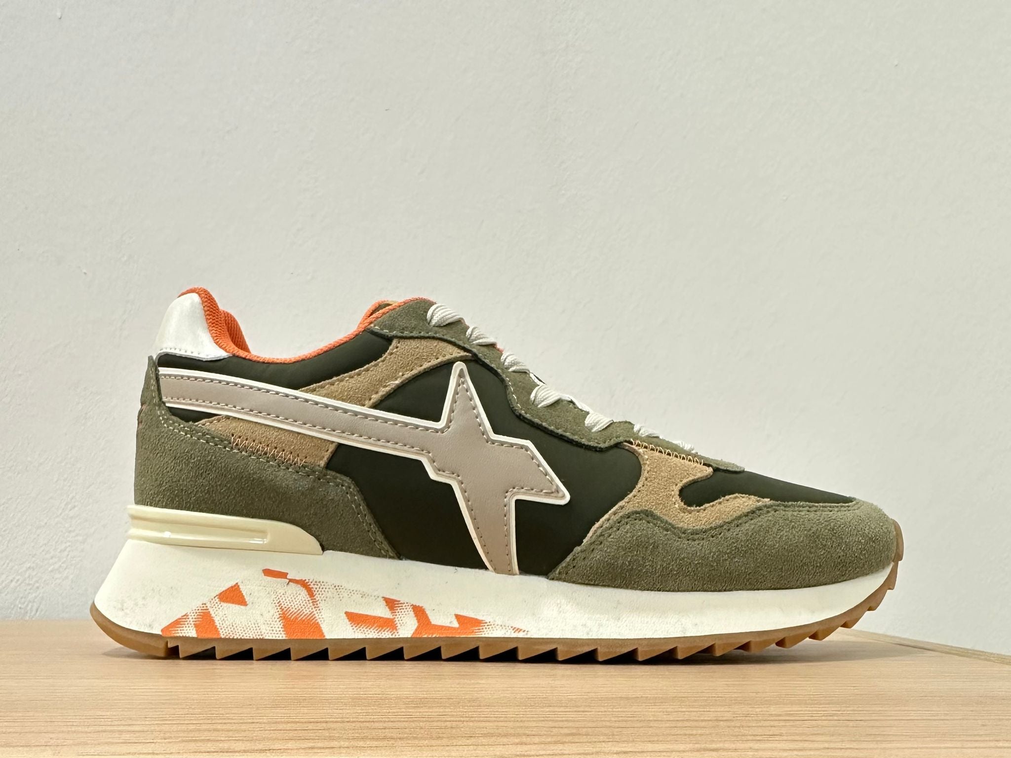 Sneakers YAK-M. SUEDE/FABRIC/TRIANGLE SOLE