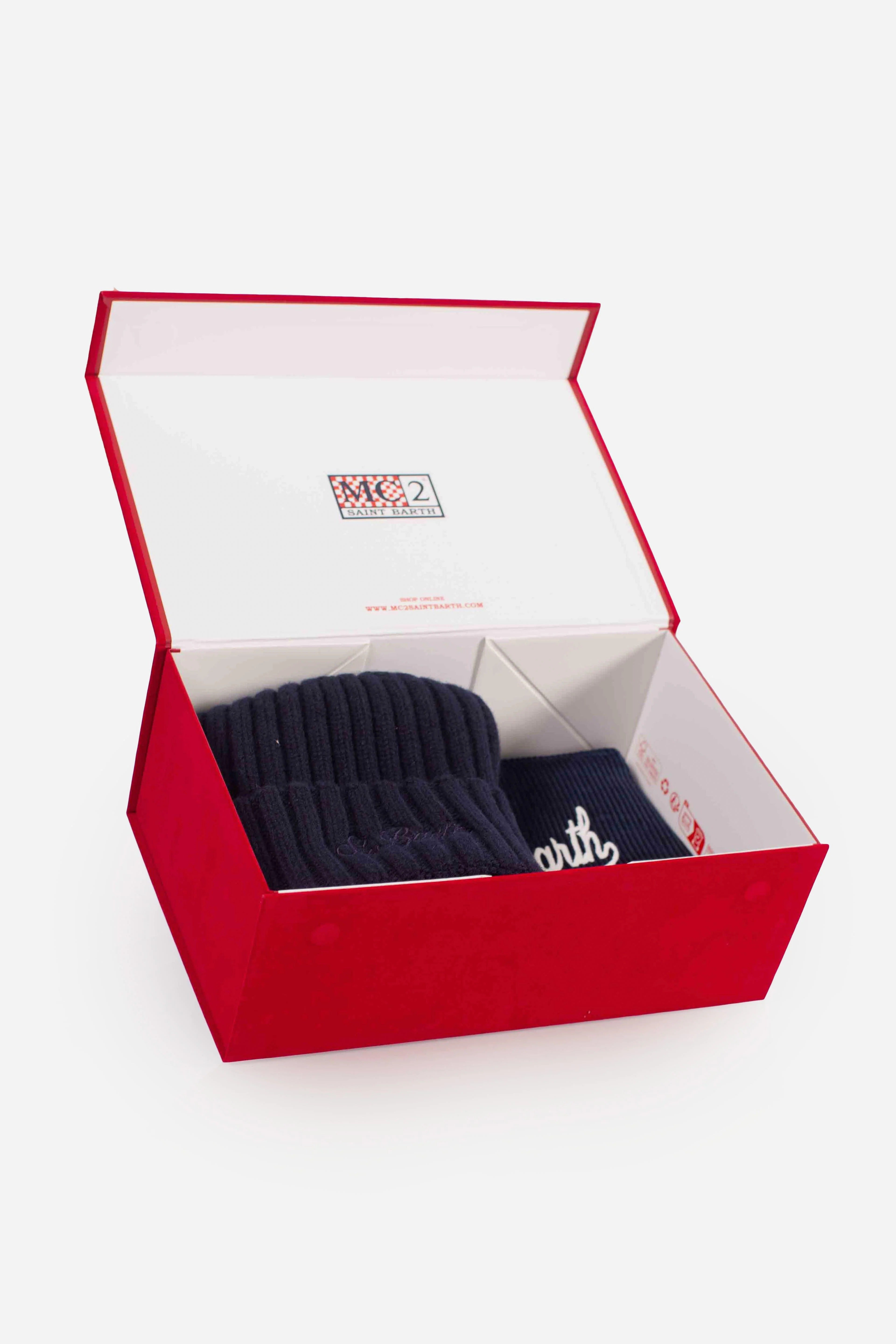 Christmas Box Man  Pochette Aline & Cappello Berry